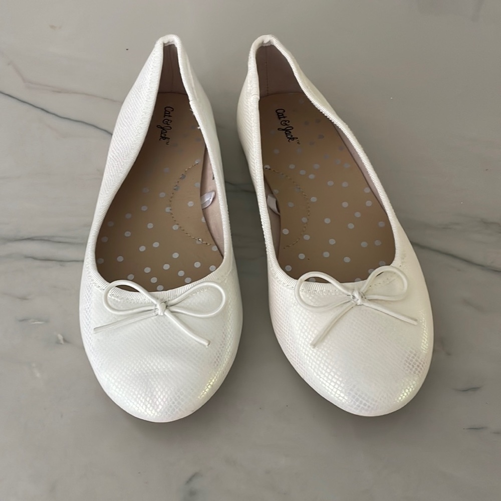 Cat and Jack ballet slippers
